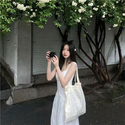 诗人与我的不浪漫周记